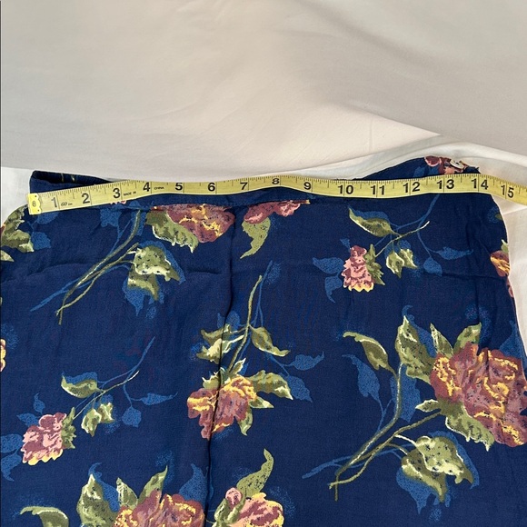 Kathy Ireland Dark Blue Floral Maxi Skirt Size 12 - Picture 5 of 8
